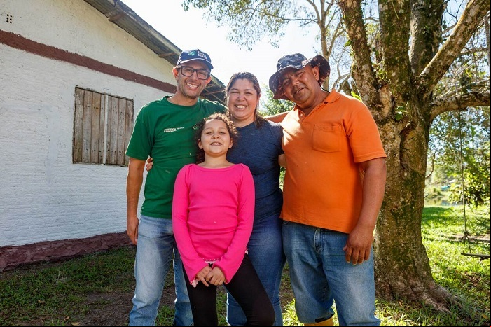 Familia Borges e tecnico